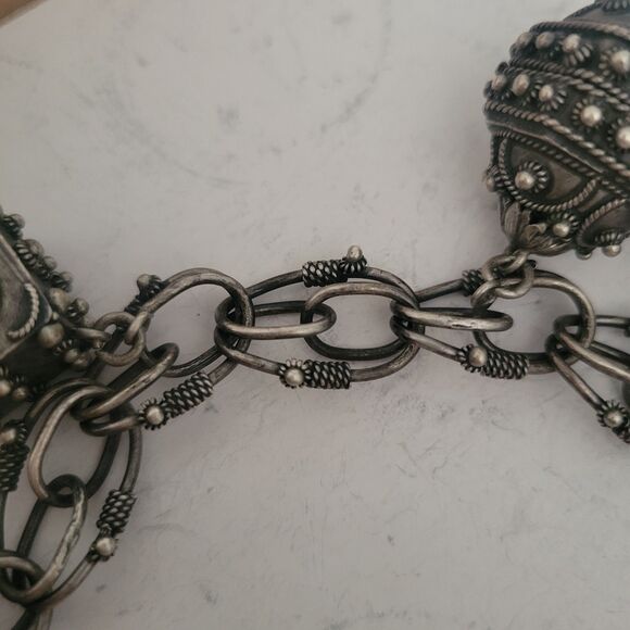 Vintage 7" Italian Etruscan 800 Silver 6 Charm Bracelet - Picture 3 of 8